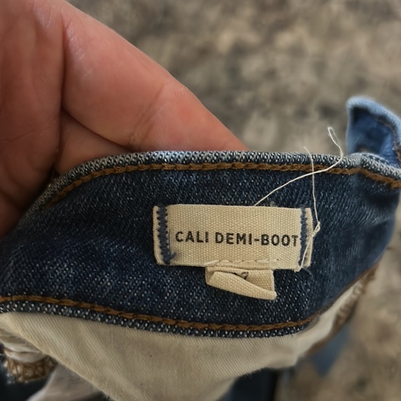 Madewell Cali boot cut jeans - Picture 4 of 6